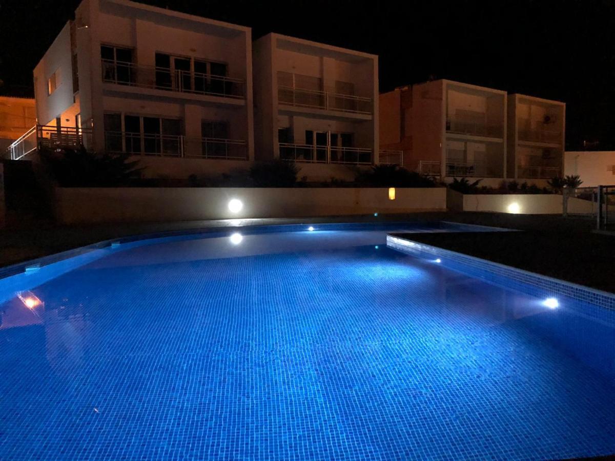 Bela Baia Holiday Salir de Porto Exterior photo